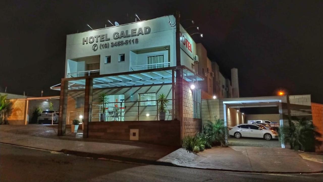 Hotel Galead Santa Bárbara dʼOeste Exteriör bild